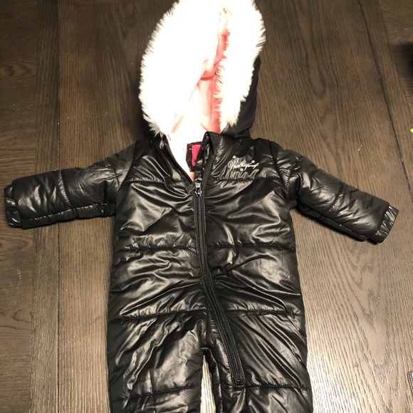 Infant snowsuit - Picture 1 of 3